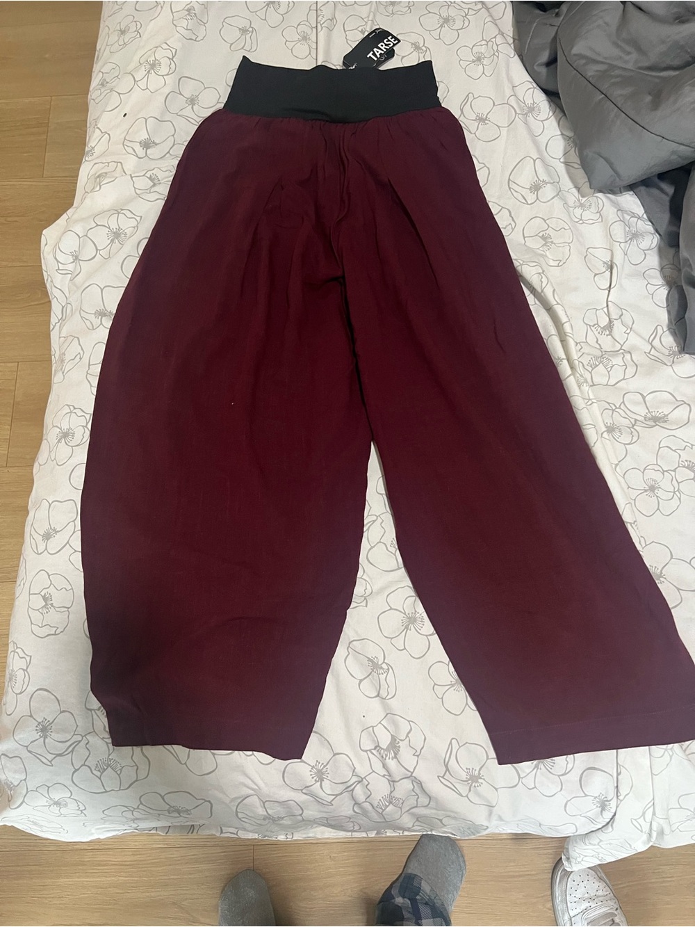 Amazon Wide-Leg Pants in Burgundy with Black Waistband